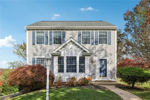 1023 Woodridge Dr, Canonsburg, PA, 15317-2467 | Card Image