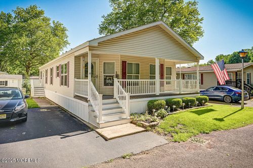 14 Village Rd, Morganville, NJ, 07751-1165 | Card Image