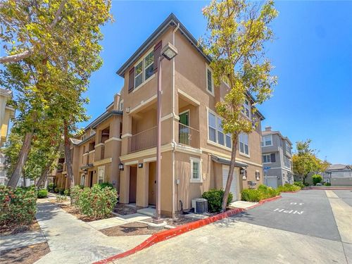 1652 Hickory Nut Pl, Chula Vista, CA, 91915-1728 | Card Image