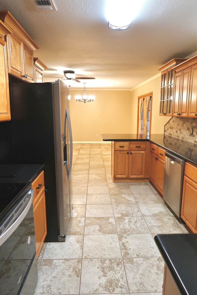 5263 Old Highway 87, House other with 3 bedrooms, 2 bathrooms and null parking in Orange TX | Image 14
