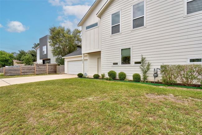 B - 4005 Clawson Rd, Condo with 3 bedrooms, 3 bathrooms and 4 parking in Austin TX | Image 13