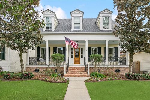 6509 Marshal Foch St, New Orleans, LA, 70124-3921 | Card Image