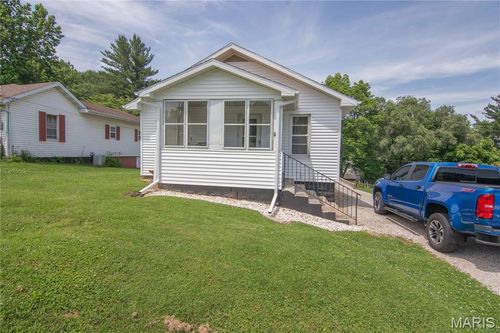 1225 W Randolph Street, Vandalia, IL, 62471 | Card Image