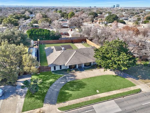 11023 Marsh Ln, Dallas, TX, 75229-3907 | Card Image