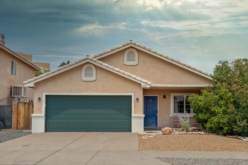 4527 Barrett Ave, Albuquerque, NM, 87114-6527 | Card Image