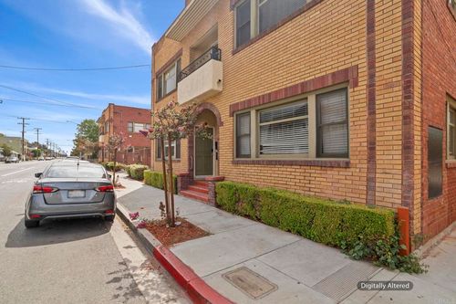 2528 Deukmejian Dr, Long Beach, CA, 90804 | Card Image