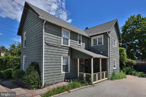 17 Main Ave, BERWYN, PA, 19312-1612 | Card Image