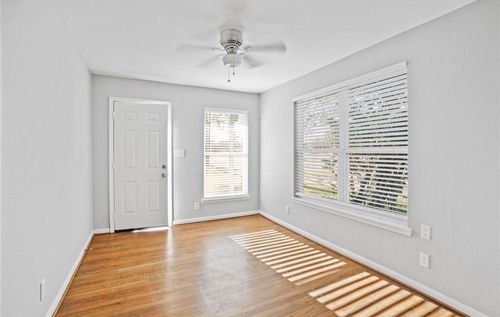 4-819 Oak St, La Marque, TX, 77568-5911 | Card Image