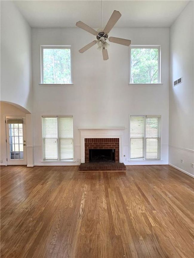 3070 Ridge Oak Dr, House other with 4 bedrooms, 3 bathrooms and 2 parking in Suwanee GA | Image 5
