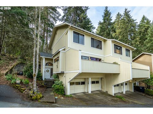 3818 Colony Oaks Dr, Eugene, OR, 97405-1224 | Card Image