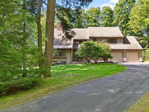 607 Beaver Creek Rd, Shelburne, VT, 05482-6958 | Card Image