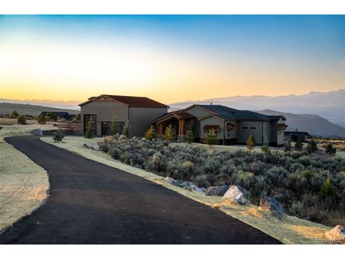 52 Grosebeak Pl, Glenwood Springs, CO, 81601-7710 | Card Image