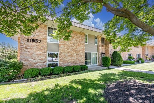 9-11957 W Appleton Street, Milwaukee, WI, 53224 | Card Image