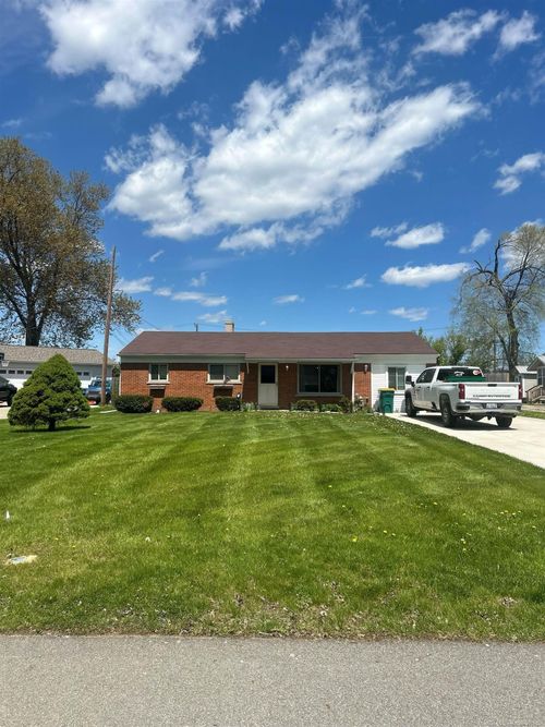 1618 Clinton Street, St Clair, MI, 48079 | Card Image