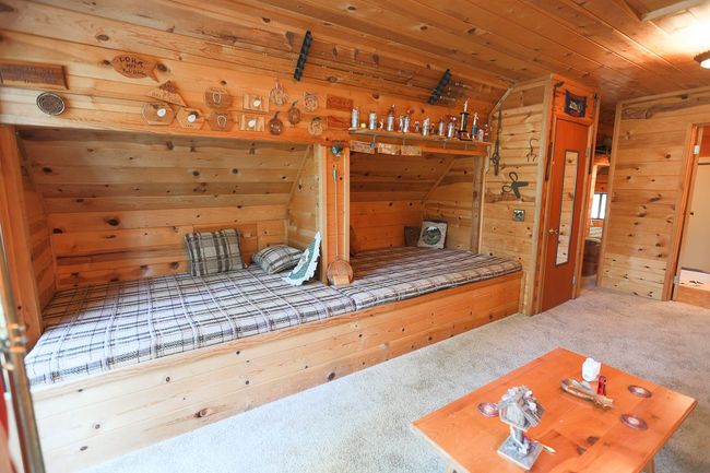 1529 Little Grass Valley Rd, House other with 3 bedrooms, 2 bathrooms and null parking in Strawberry Valley CA | Image 38