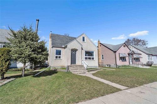 629 Polson Ave, Winnipeg, MB, R2W0P2 | Card Image