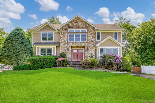 49 Cranford Dr, New City, NY, 10956-5416 | Card Image