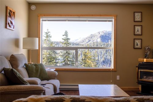 106-1105 Henry Rd, Courtenay, BC, V9J1L0 | Card Image