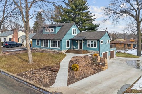 1108 Quebec Ave N, Golden Valley, MN, 55427-4518 | Card Image