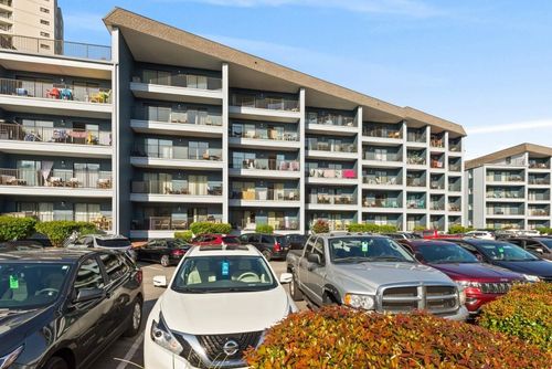 b334-5905 South Kings Hwy., Myrtle Beach, SC, 29575 | Card Image