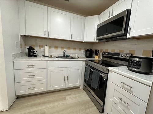 apt-204-36 Vista Gardens Trl, Vero Beach, FL, 32962-0706 | Card Image