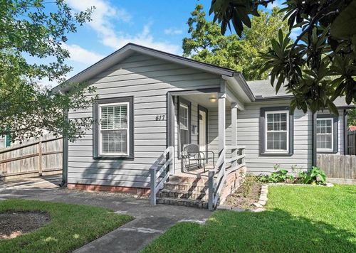 617 E 26th St, Houston, TX, 77008-2319 | Card Image