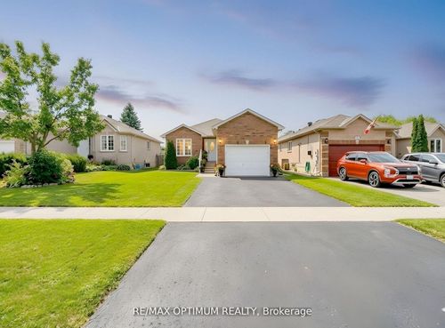 177 Hanmer St E, Barrie, ON, L4M6W6 | Card Image