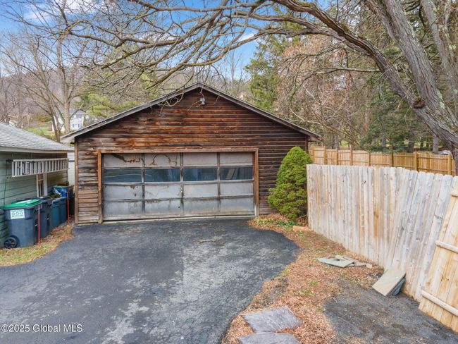 162 Elm St, House other with 5 bedrooms, 3 bathrooms and 3 parking in Cobleskill NY | Image 45