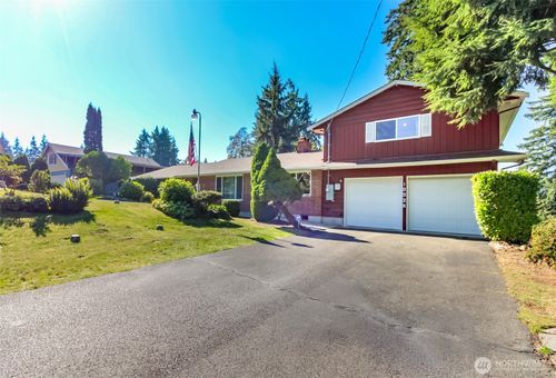 10526 Wauna St Sw, Lakewood, WA, 98498-3008 | Card Image