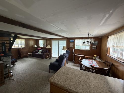428 Deer Meadow Rd, Webster, NH, 03303-7810 | Card Image