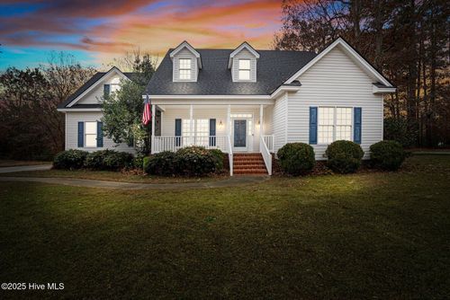 304 Woodfield Dr, Nashville, NC, 27856-1668 | Card Image