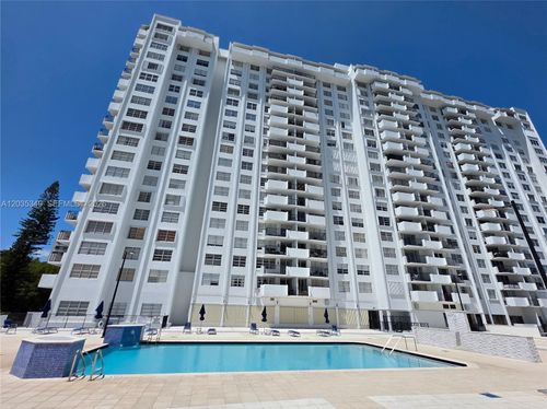 1111-2780 Ne 183rd St, Aventura, FL, 33160-2112 | Card Image