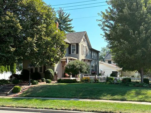 335 S 18th St, Quincy, IL, 62301-4246 | Card Image