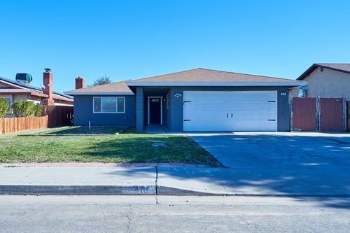 416 Fountain St, Ridgecrest, CA, 93555-4427 | Card Image