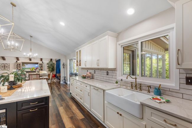 302 Sassafras Dr, House other with 3 bedrooms, 3 bathrooms and 2 parking in Taylors SC | Image 15