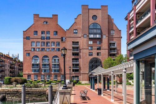 8-357 Commercial St, Boston, MA, 02109 | Card Image