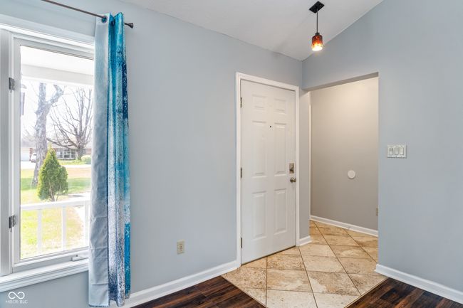 6351 Forest View Dr, House other with 4 bedrooms, 3 bathrooms and null parking in Indianapolis IN | Image 6