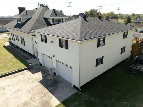 321 Wyanoke St, Ironton, OH, 45638-2767 | Card Image