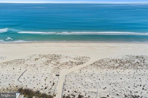 16 E Goldsborough Ave, LONG BEACH TOWNSHIP, NJ, 08008-3726 | Card Image