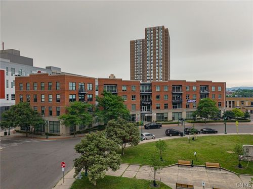 r302-211 W Jefferson St, Syracuse, NY, 13202-2455 | Card Image