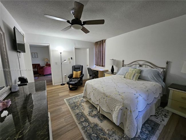 APT-351 - 1501 Ne Miami Gardens Dr, Condo with 2 bedrooms, 2 bathrooms and null parking in Miami FL | Image 5