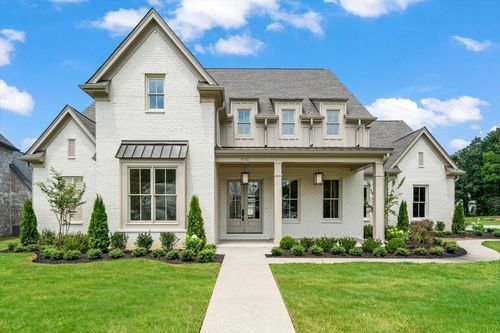 9176 Old Green Ln, Germantown, TN, 38138-1021 | Card Image