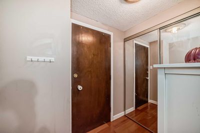 1 - 3511 15 St Sw, Condo with 2 bedrooms, 1 bathrooms and 1 parking in Calgary AB | Image 3