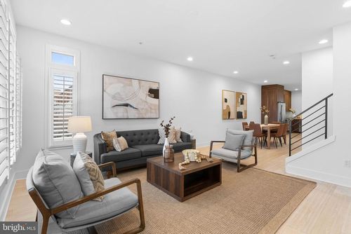 unit-50-740 S Columbus Blvd, PHILADELPHIA, PA, 19147-3517 | Card Image