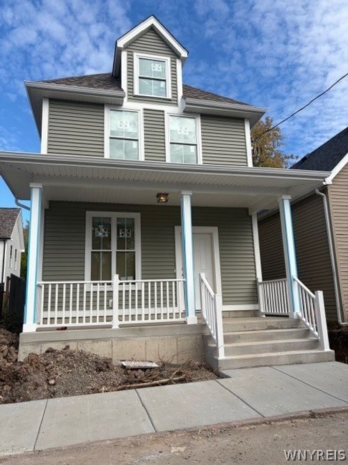 57 Hoffman Pl, Buffalo, NY, 14207-2722 | Card Image