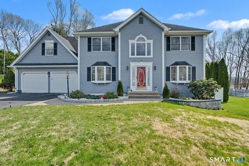 13 Fitzmaurice Cir, Windsor, CT, 06095-1160 | Card Image