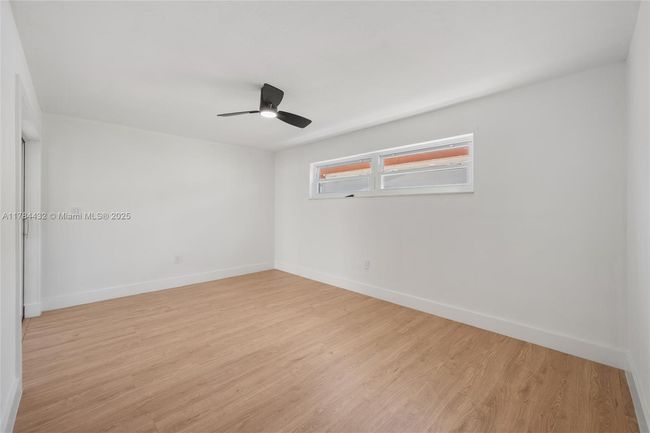 3833 Sw 67 Th Ter, House other with 4 bedrooms, 2 bathrooms and null parking in Miramar FL | Image 16