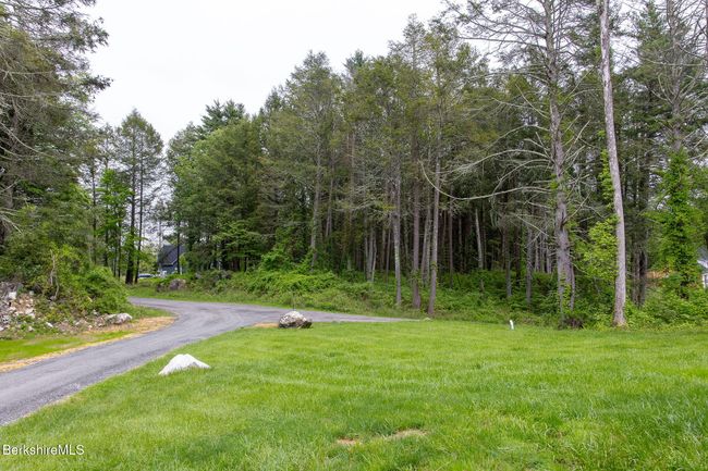 10 Terra Ferma Dr, House other with 3 bedrooms, 3 bathrooms and null parking in Egremont MA | Image 32