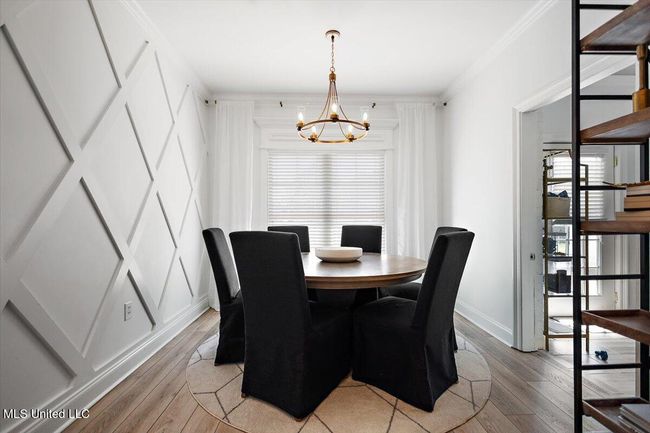 dining room | Image 15
