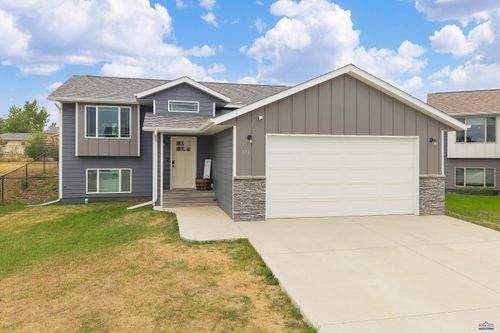 571 Quinton Ln, Box Elder, SD, 57719 | Card Image